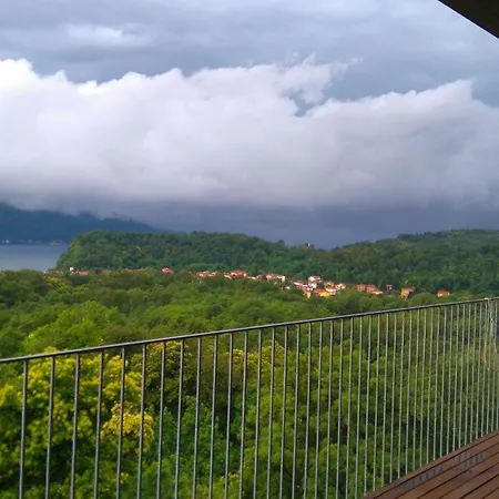 In Cima Al Bosco Apartment *