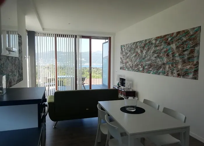 Apartament In Cima Al Bosco Leggiuno